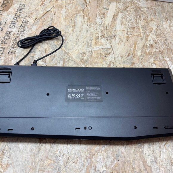 Waterproof USB Wired Keyboard - Picture 4 of 7